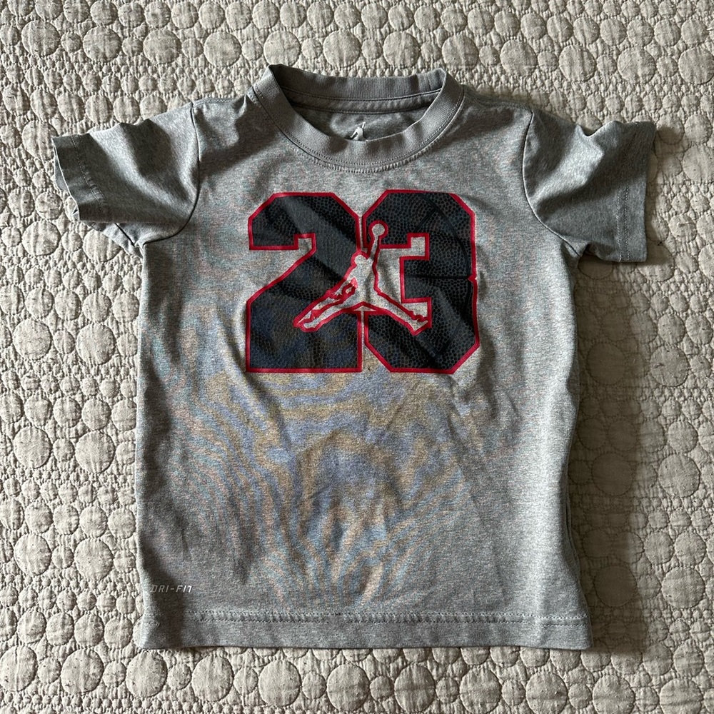 Kids Gray Graphic T-Shirt